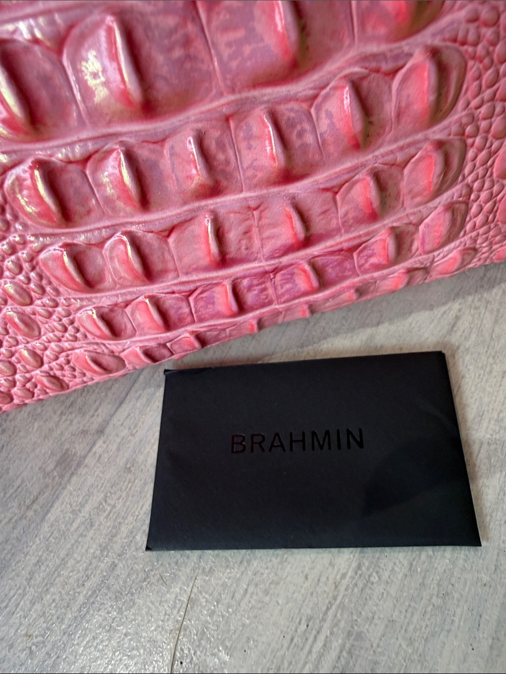 Brahmin Metallic Pink Daisy Croc-Embossed Leather Wristlet with Gold Hardware - Picture 7 of 9